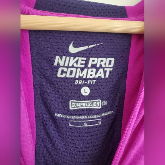 Nike pro combat dri fit compression quarter zip up size large - Picture 4 of 11